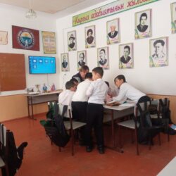 16.01.-26.01.23-жылы башталгыч класстардын жумалыгы болуп өттү. Мугалимдер: Кочербаева К.Д.,Джамгырчиева А.Ы., Кадырова Р.Т., Джумалиева А.Рлар жумалыкты мыкты деңгээлде өткөрүштү. Ар бир мугалим ачык сабактарды өтүшүп жана окуучулар арасында сүрөт, ребустарды табуу сынактарын уюштурушту. Окуучулар активдүү катышышты. Андан сырткары класстан тышкаркы " Атам, апам жана мен" деген темада эстафета оюнун өткүрөштү. Эстафетага 2-4-класстын окуучулары ата -энелери менен катышышты. Жеңүүчүлөр грамота жана белектер менен сыйланышты. Жумалыктын өтүлүшү "эң жакшы " деп бааланды.